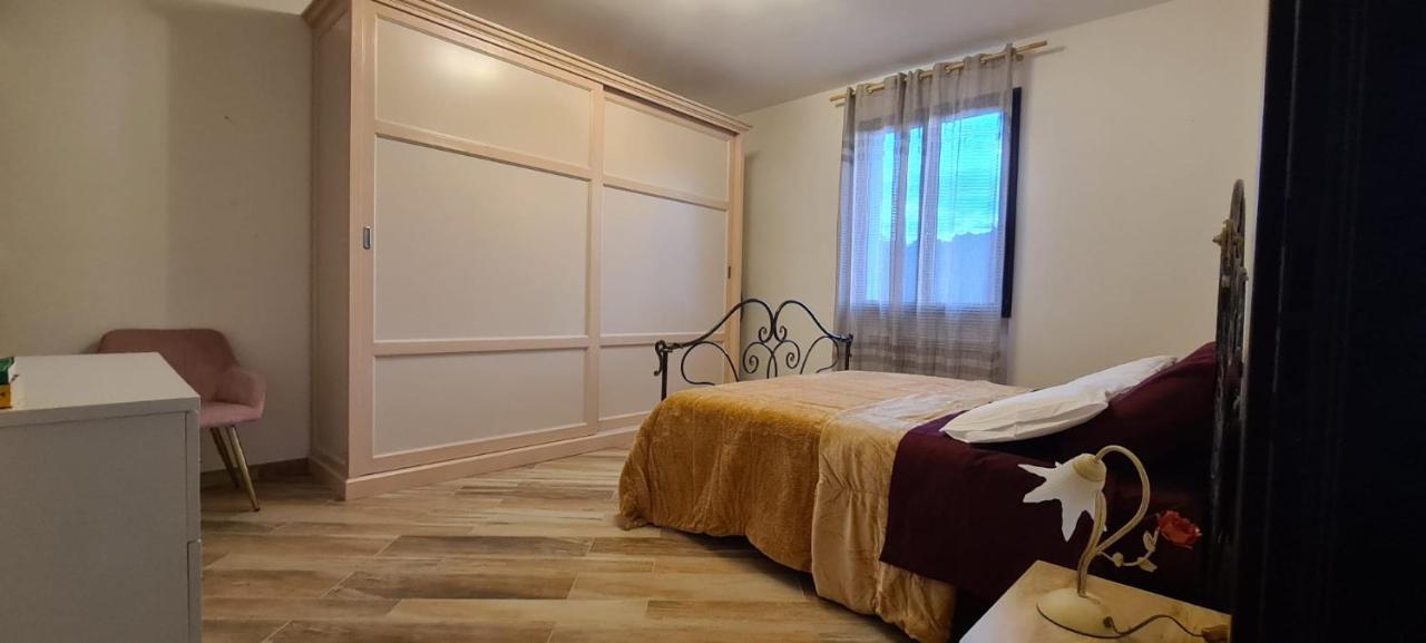 Villa Azzurra Immersa Nel Verde Tra Firenze, Arezzo E Siena แตร์รานูโอวา บราชโชลีนี ภายนอก รูปภาพ